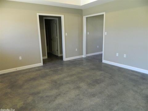 900 Silverleaf, Bono, AR 72416 photo 9