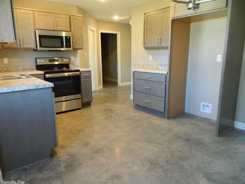 900 Silverleaf, Bono, AR 72416 photo 4