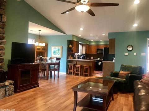 45 Peninsula Dr # D, Mount Ida, AR 71957 photo 5