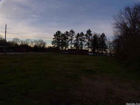 1111 Vaugine St, Pine Bluff, AR 71601 photo 3