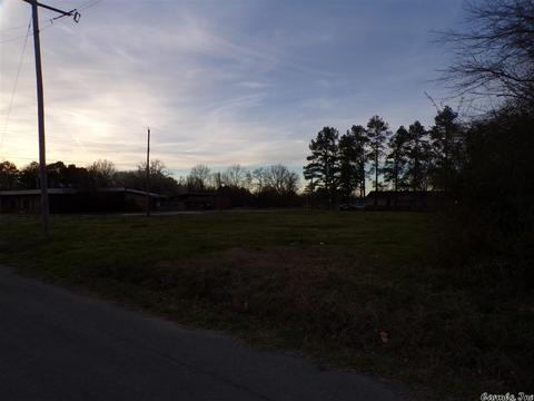 1111 Vaugine St, Pine Bluff, AR 71601 photo 4