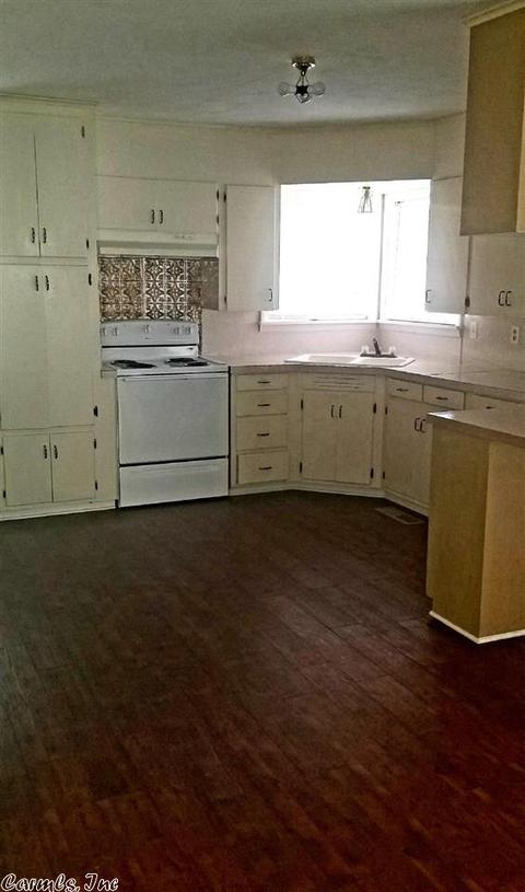1418 Cherry Ln, Malvern, AR 72104 photo 5