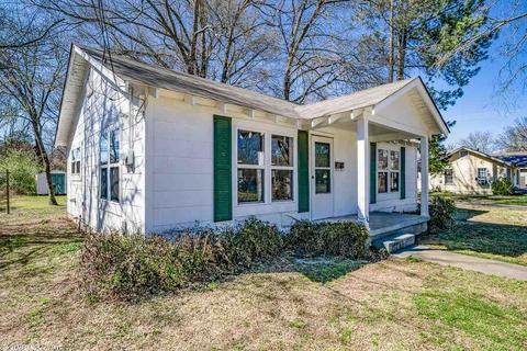 1421 Davis, Conway, AR 72034 photo 3
