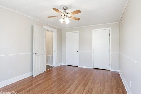 1421 Davis, Conway, AR 72034 photo 29