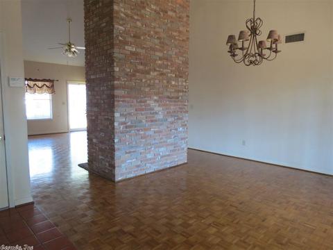 7 Spike Cv, Pine Bluff, AR 71603 photo 10