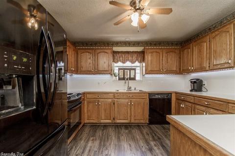 2105 Cherry Xing, Benton, AR 72015 photo 11