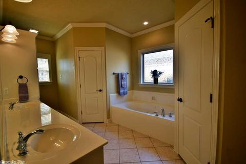 47 Earnhardt Cir, Cabot, AR 72023 photo 31