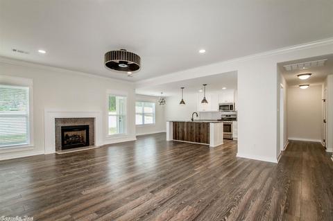 8818 Wingate Dr, Benton, AR 72019 photo 2