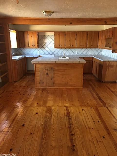 5279 Star Mountain Rd, Marshall, AR 72650 photo 7