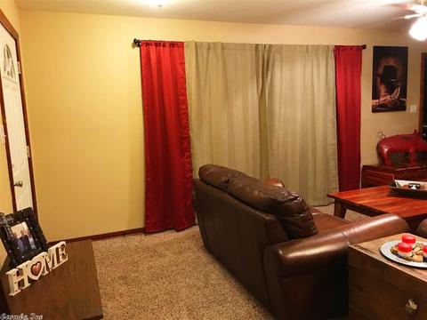 218 E Mill St, Malvern, AR 72104 photo 5