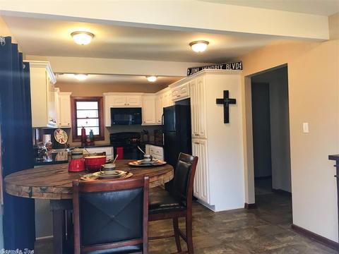 218 E Mill St, Malvern, AR 72104 photo 9