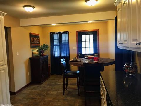 218 E Mill St, Malvern, AR 72104 photo 8