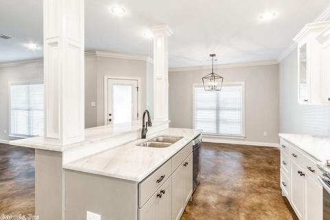 2 Eve Ln, Conway, AR 72034 photo 10