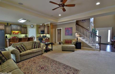 1300 Vanderbuilt Dr, Benton, AR 72019 photo 13