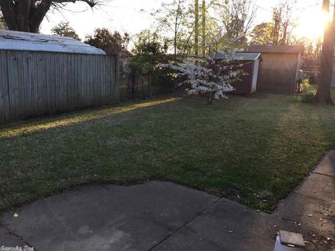 2206 E 10th, Pine Bluff, AR 71601 photo 12