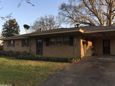 2206 E 10th, Pine Bluff, AR 71601 photo 1