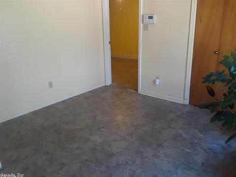 2300 Crestwood, Pine Bluff, AR 71603 photo 9