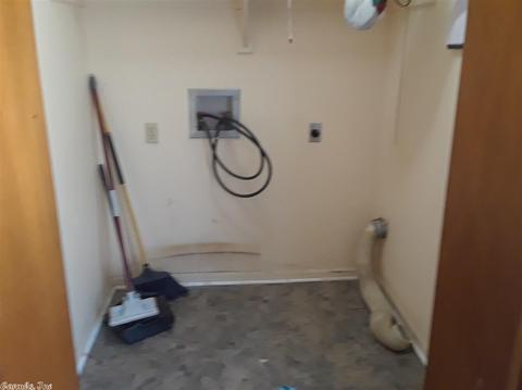 2300 Crestwood, Pine Bluff, AR 71603 photo 8