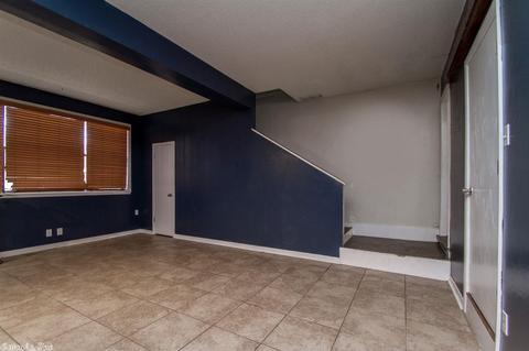 1803 Sandra Ln, Benton, AR 72019 photo 4