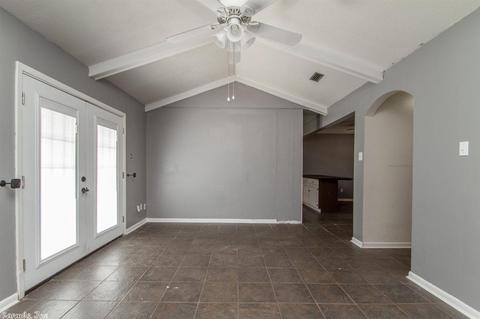 1803 Sandra Ln, Benton, AR 72019 photo 16