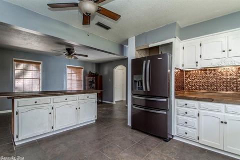 1803 Sandra Ln, Benton, AR 72019 photo 9
