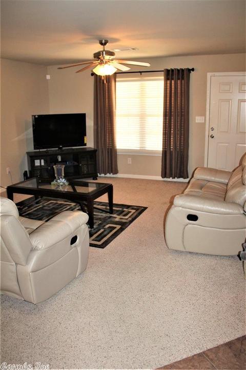 8 Shady Oak Ln, Alexander, AR 72002 photo 5