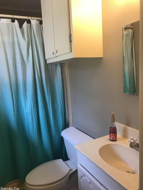 8900 S Pleasant Dr, Pine Bluff, AR 71603 photo 9