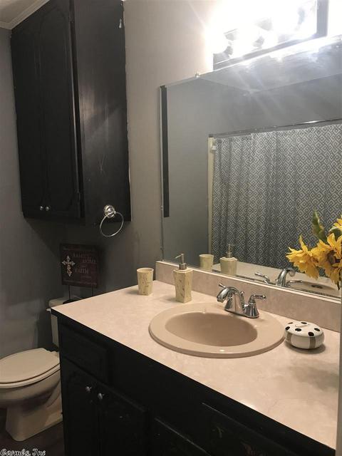 8900 S Pleasant Dr, Pine Bluff, AR 71603 photo 6