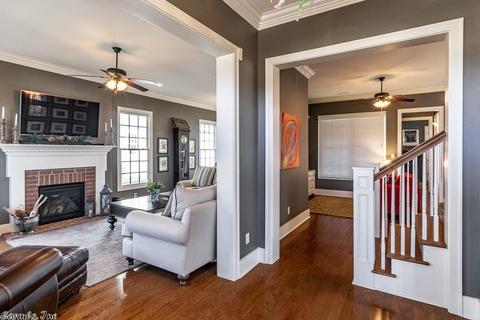 1015 Burrow, Conway, AR 72032 photo 10