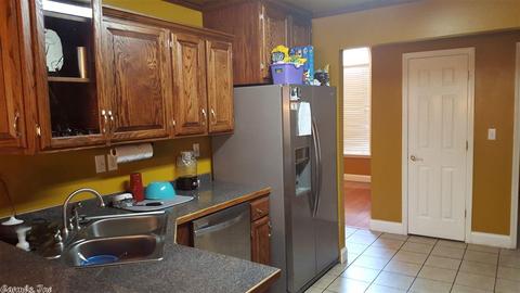 1705 L M Pl, Trumann, AR 72472 photo 7