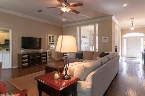 1815 Royal Dr, Conway, AR 72034 photo 9