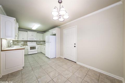 13 Windsor Park Dr, Ward, AR 72176 photo 6