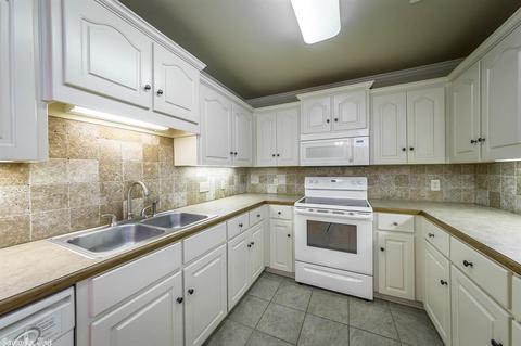 13 Windsor Park Dr, Ward, AR 72176 photo 8