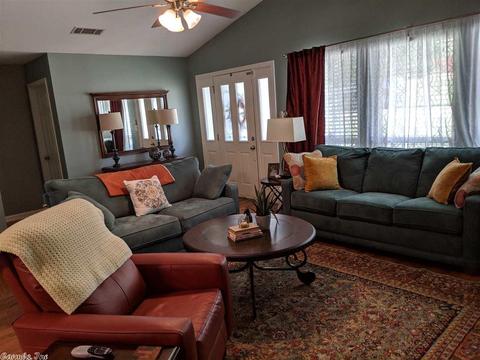 2615 Timbermist Dr, Benton, AR 72015 photo 4