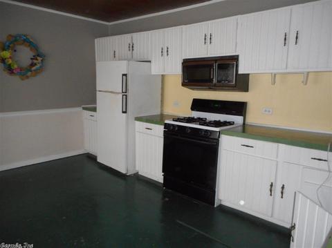 628 N Main St, Melbourne, AR 72556 photo 2