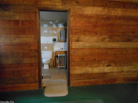 628 N Main St, Melbourne, AR 72556 photo 10