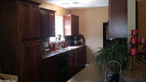 205 Iris St, Benton, AR 72015 photo 6