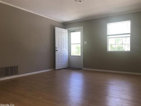 5006 Fergusson Ln, Pine Bluff, AR 71603 photo 4