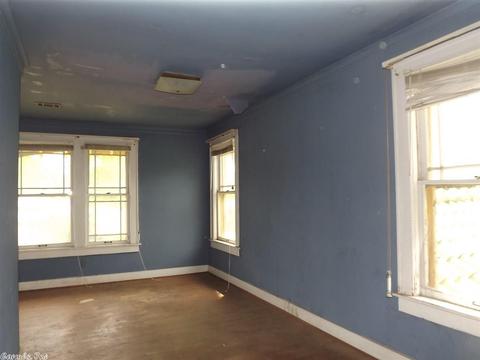 1616 S Laurel St, Pine Bluff, AR 71601 photo 7