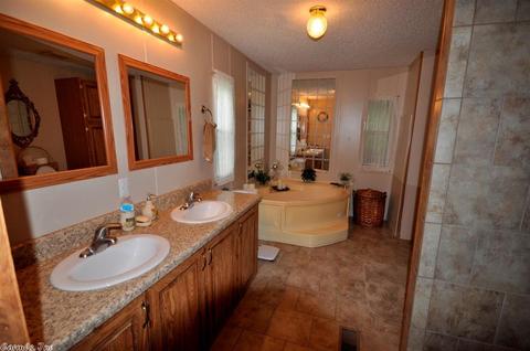 589 River Rd, Hardy, AR 72542 photo 11