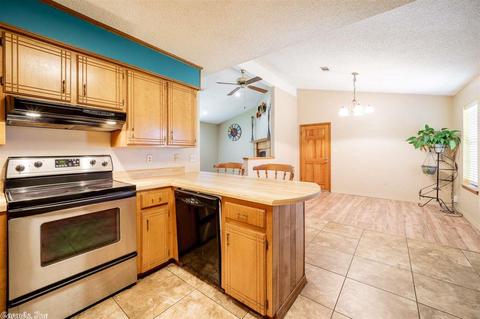 12 Ruth Dr, Conway, AR 72032 photo 9