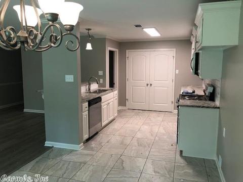 702 Heights, Benton, AR 72019 photo 4