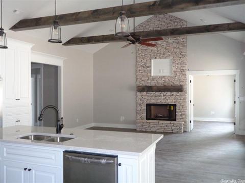 1000 Dawsons Pointe Ave, Bryant, AR 72022 photo 8