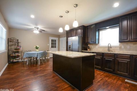 1706 Chitwood, Benton, AR 72019 photo 22