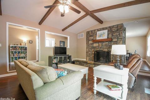 1706 Chitwood, Benton, AR 72019 photo 17