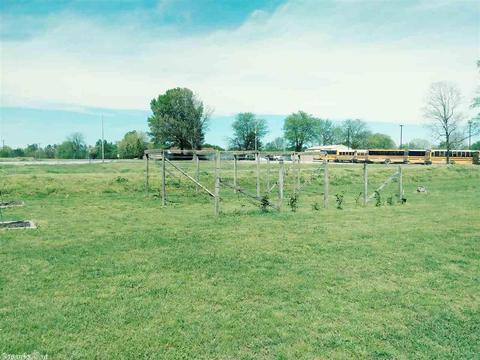 108 Hickory, Brookland, AR 72417 photo 17