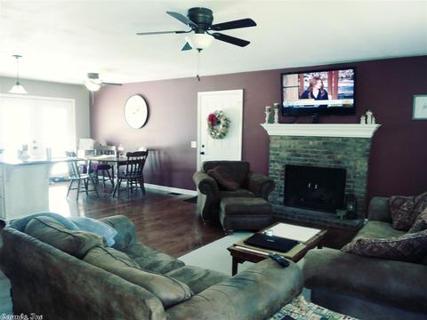 108 Hickory, Brookland, AR 72417 photo 3