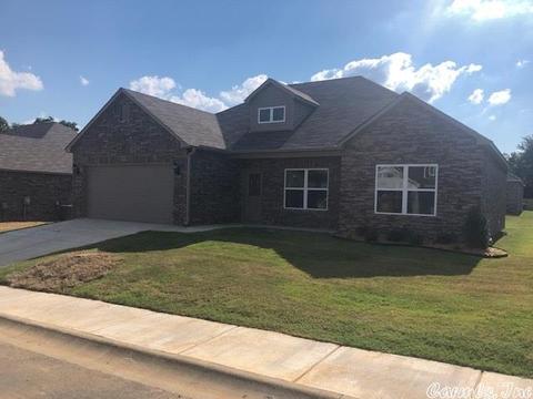 2215 Matthews Meadows Ln, Conway, AR 72032 photo 1