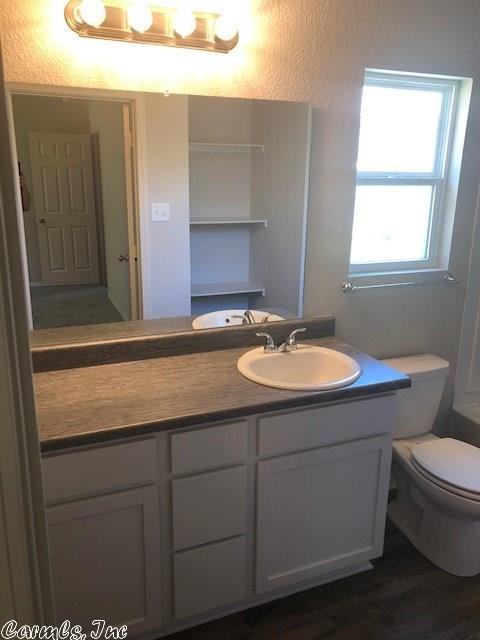 6504 Amalie Dr, Alexander, AR 72002 photo 5