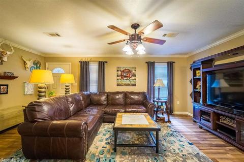 28 Thomas Cir, Greenbrier, AR 72058 photo 2